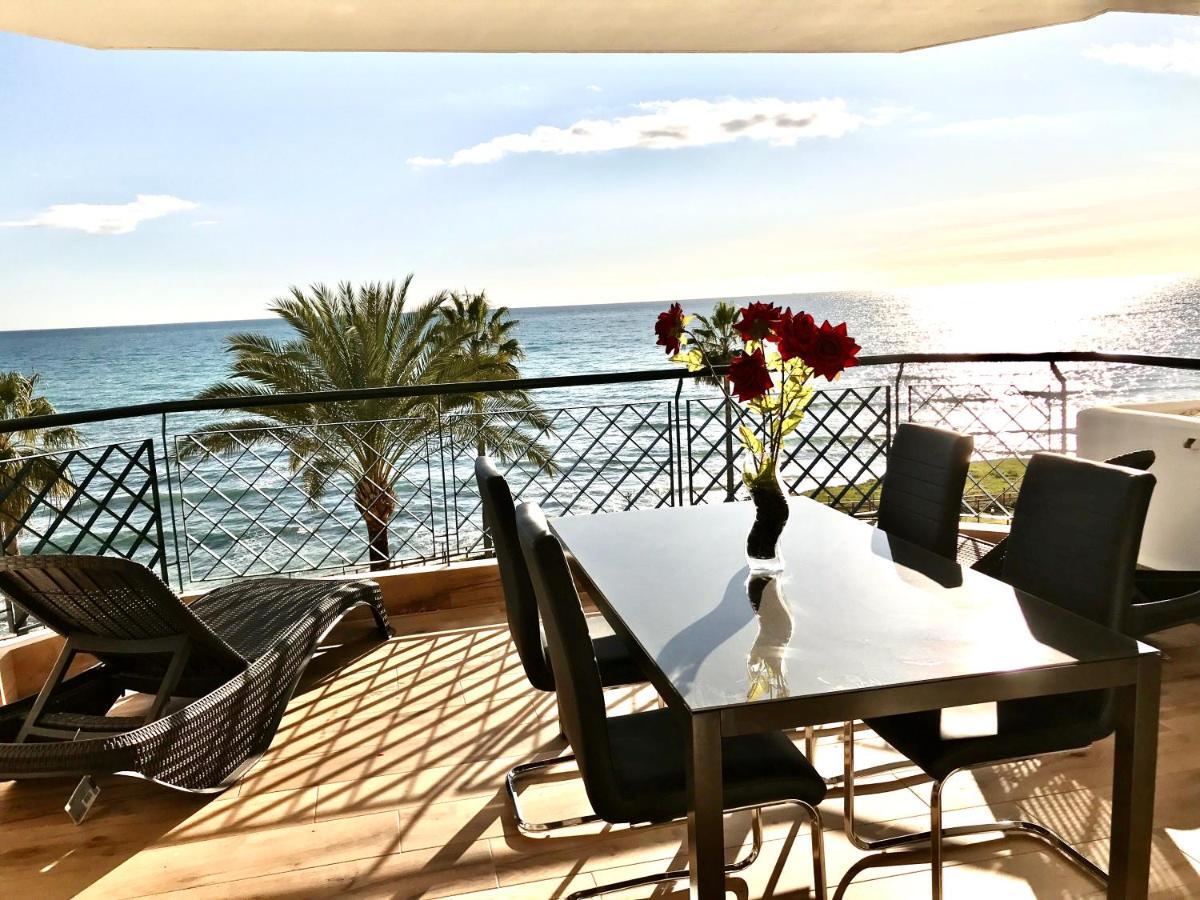 Mi Capricho A17 Beachfront Apartment 라칼라데미야스 외부 사진