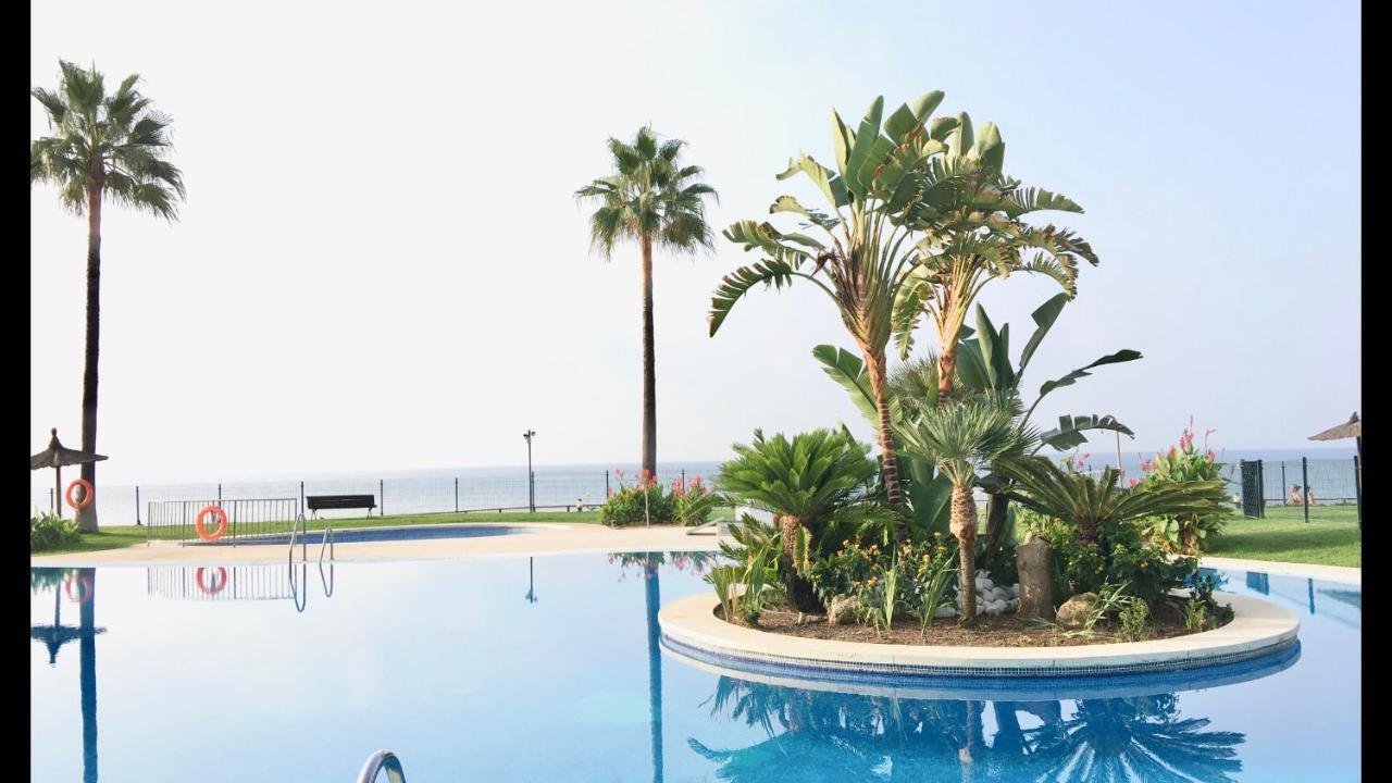 Mi Capricho A17 Beachfront Apartment 라칼라데미야스 외부 사진