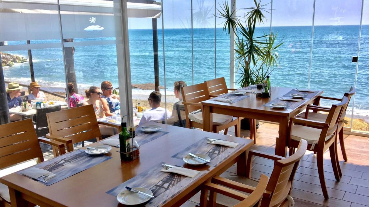 Mi Capricho A17 Beachfront Apartment 라칼라데미야스 외부 사진